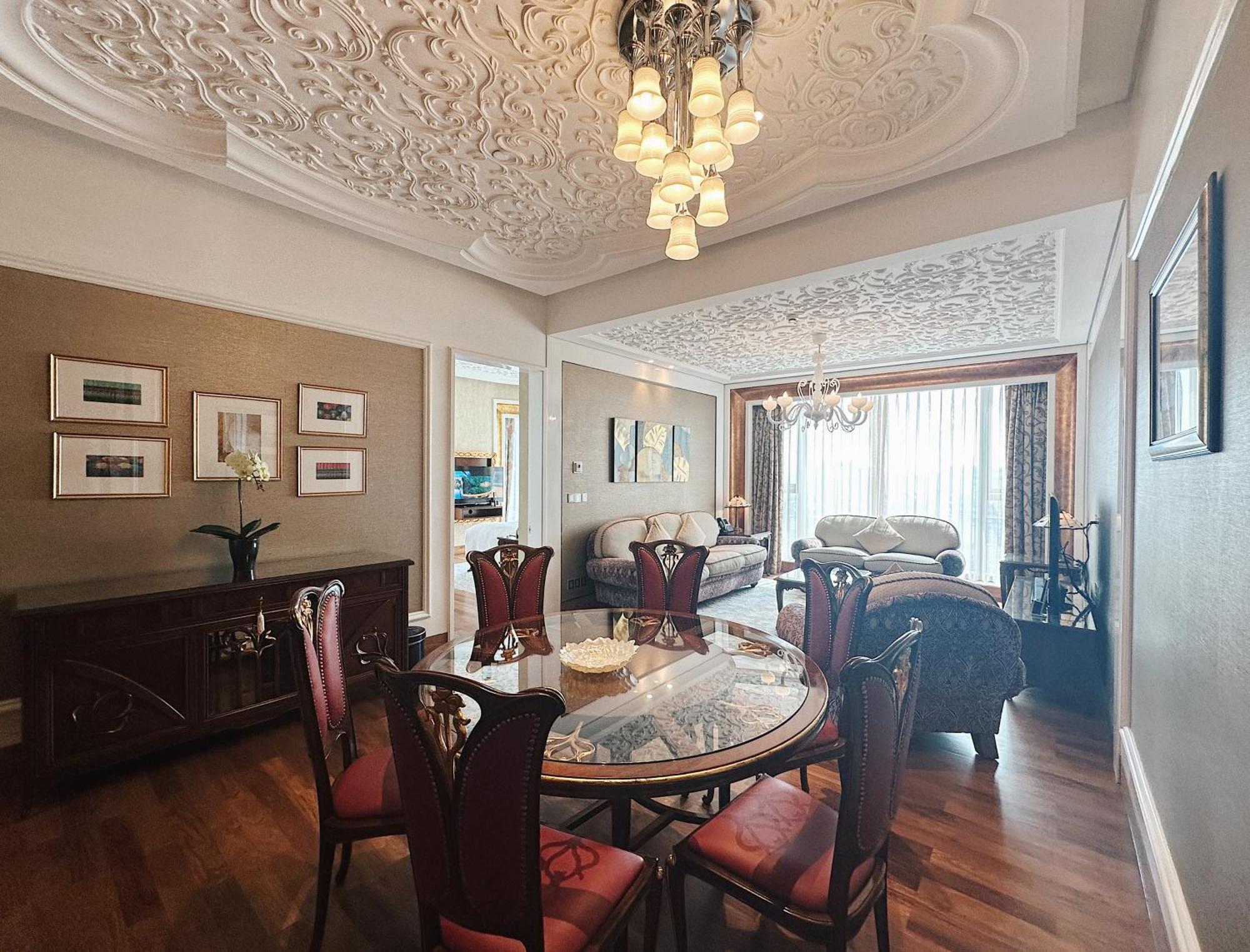 The Reverie Saigon Residential 5*